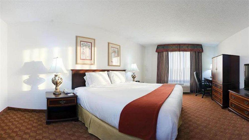 Holiday Inn Express & Suites Shelbyville By Ihg Экстерьер фото