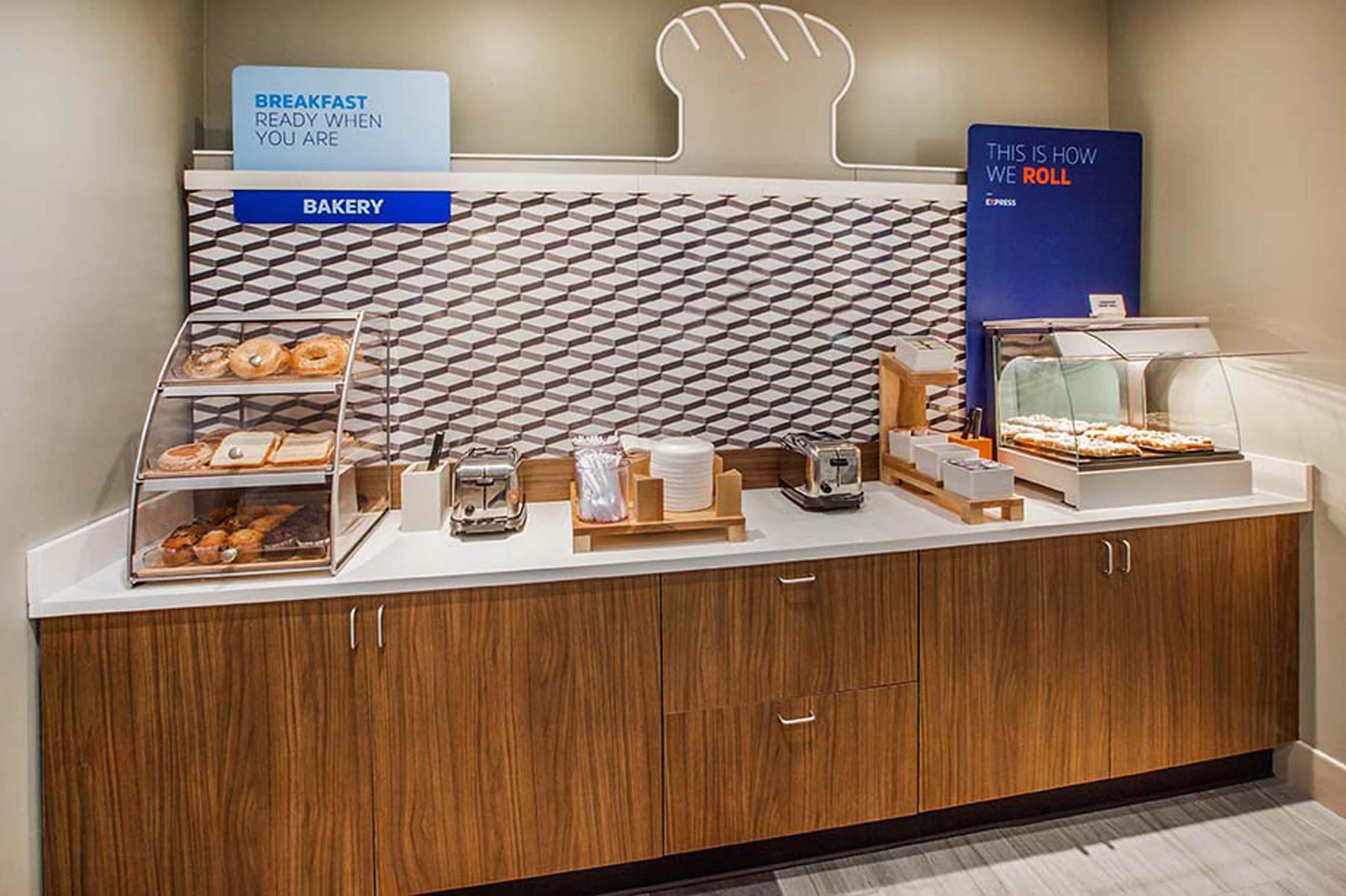 Holiday Inn Express & Suites Shelbyville By Ihg Экстерьер фото