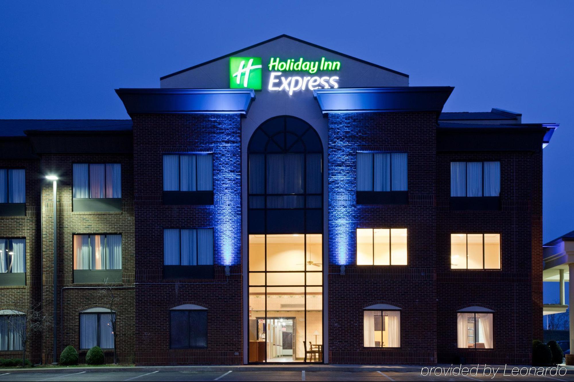 Holiday Inn Express & Suites Shelbyville By Ihg Экстерьер фото